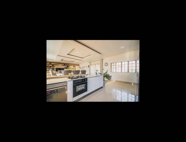 3 BEDROOM HOUSE FOR SALE IN EDENVALE CENTRAL